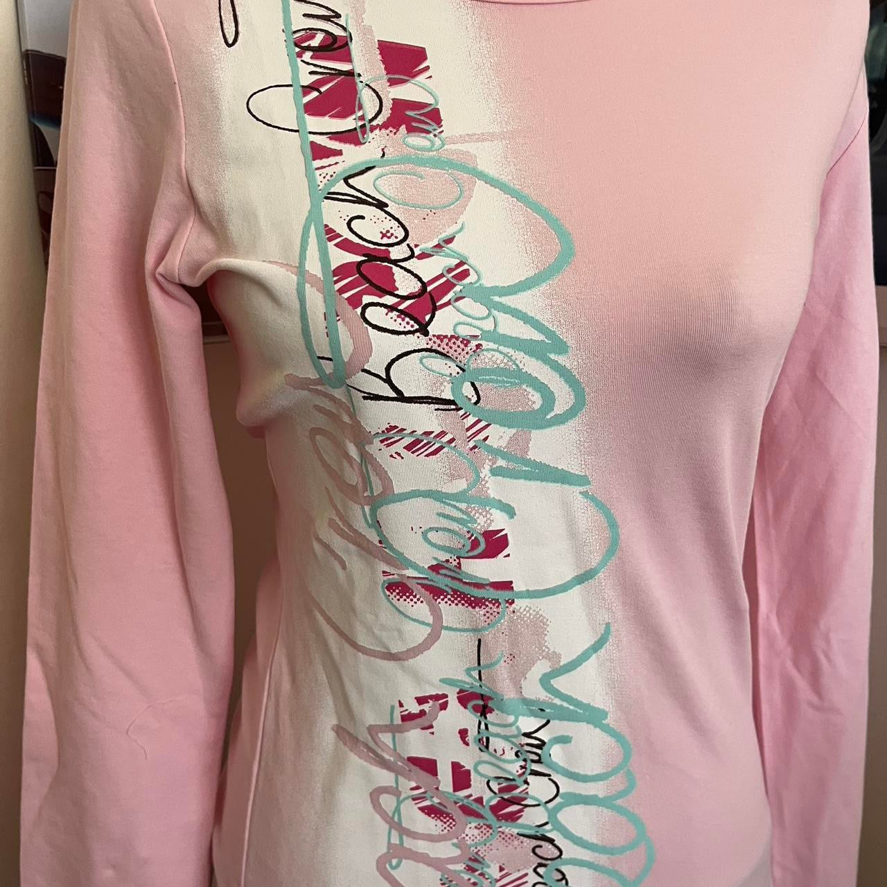 2000s y2k deadstock pink lettering graphic long sleeve top NWT