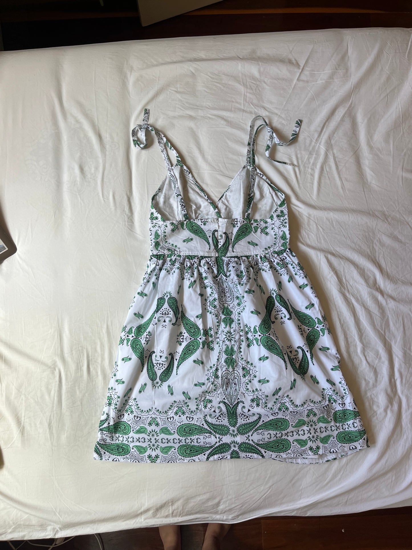 2000s surfwear paisley print above knee dress