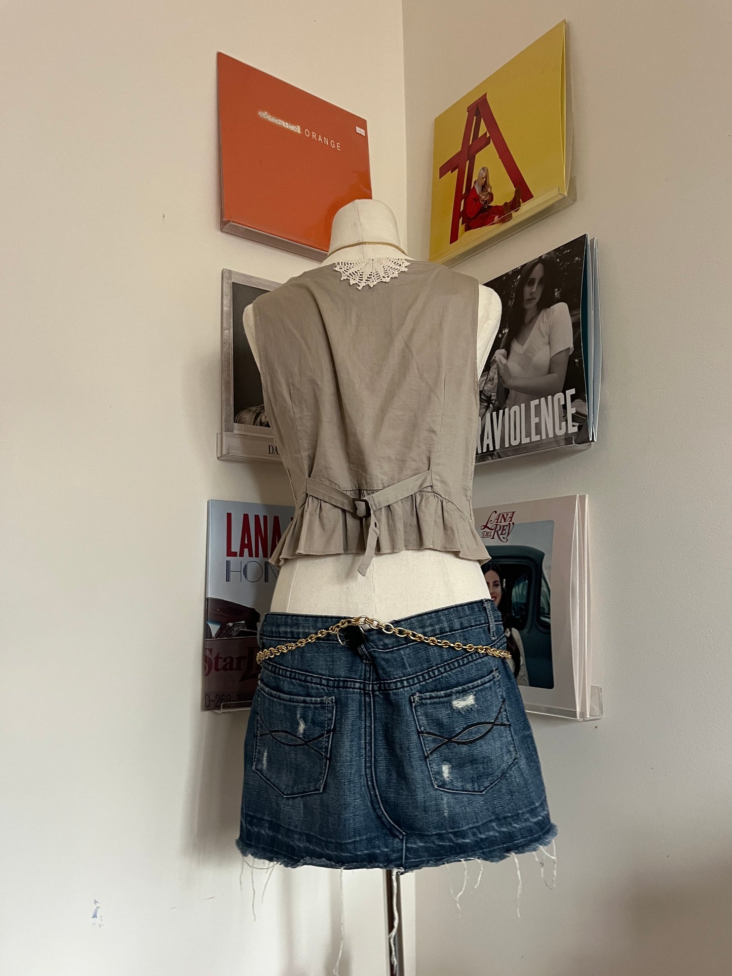 vintage beige knit boho sweater vest