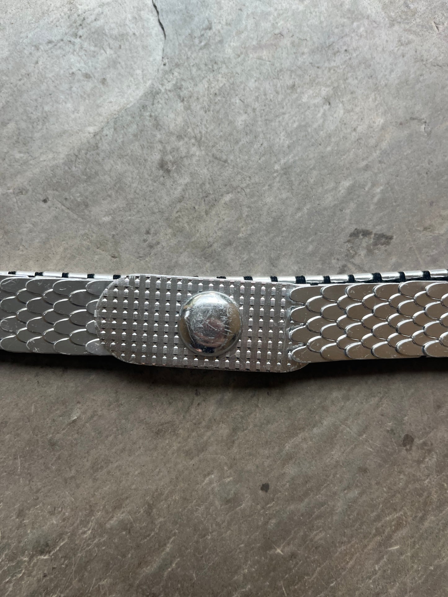 vintage silver stretch belt