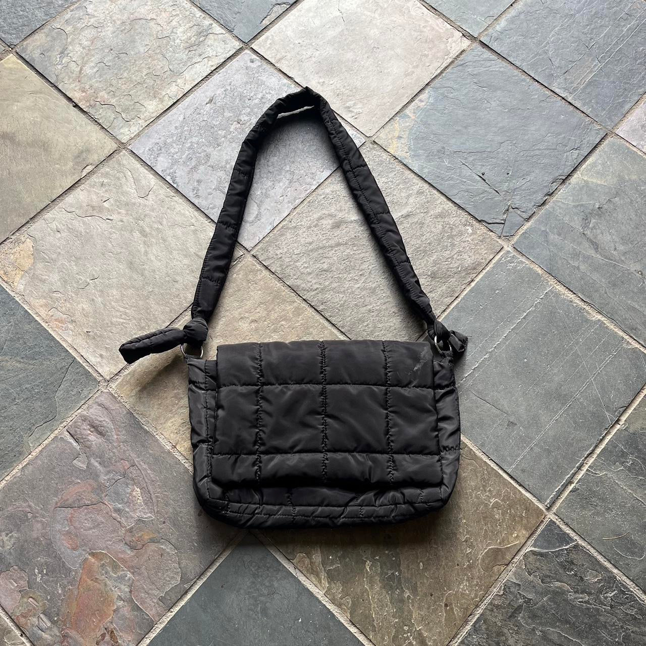 black puffer crossbody uni work bag