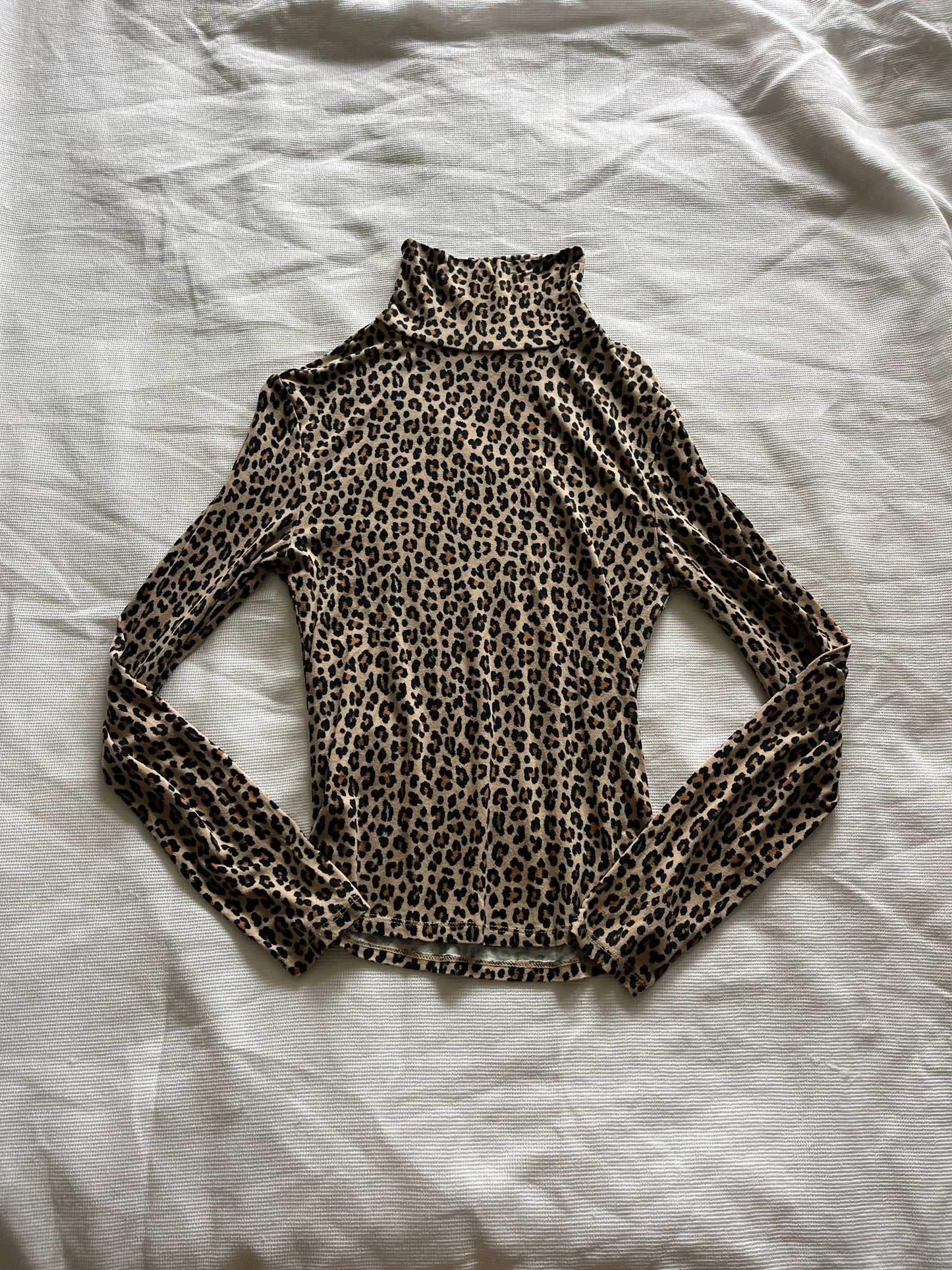 cheetah print long sleeve turtleneck top