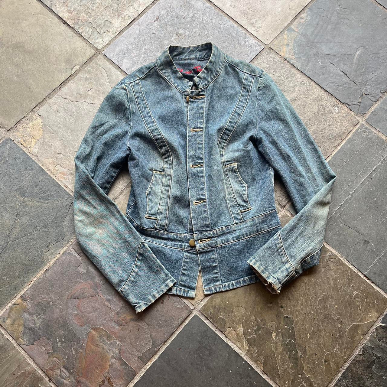 button up 2000s denim jacket