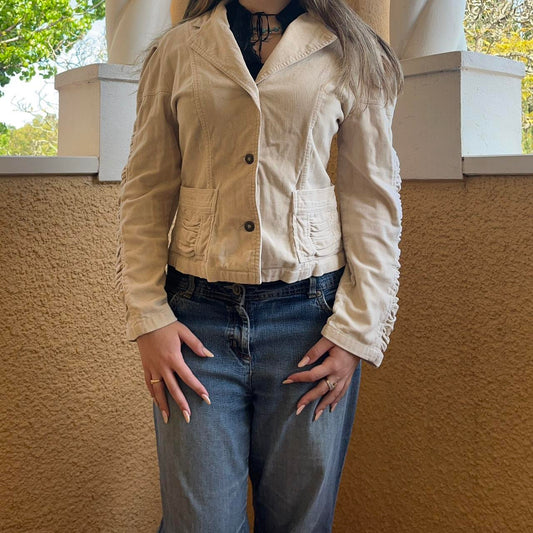 Vintage Bebe Y2K corduroy jacket, cozy and iconic for a trendy 2000s-inspired look