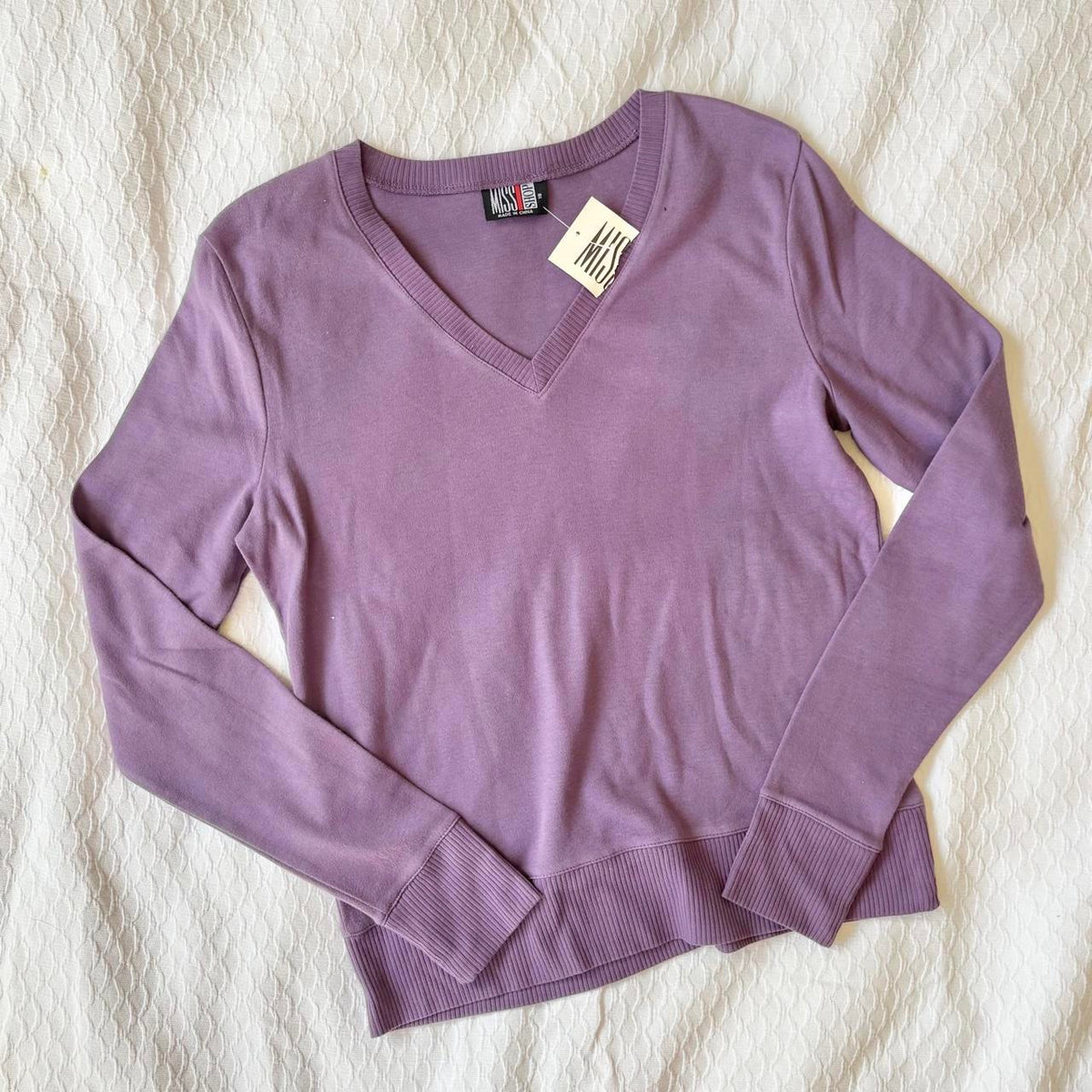 deadstock NWT 2000s y2k purple sweater