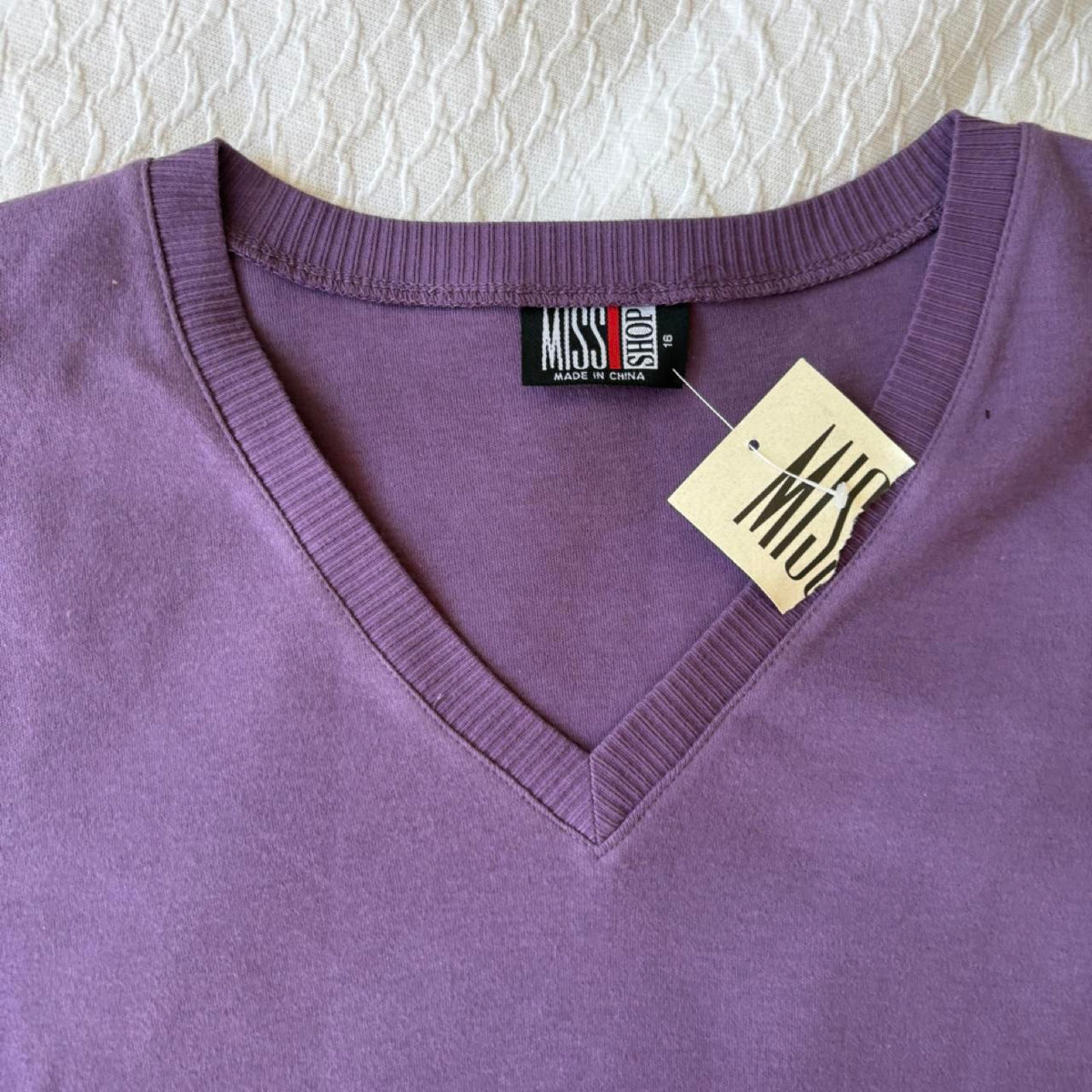 deadstock NWT 2000s y2k purple sweater