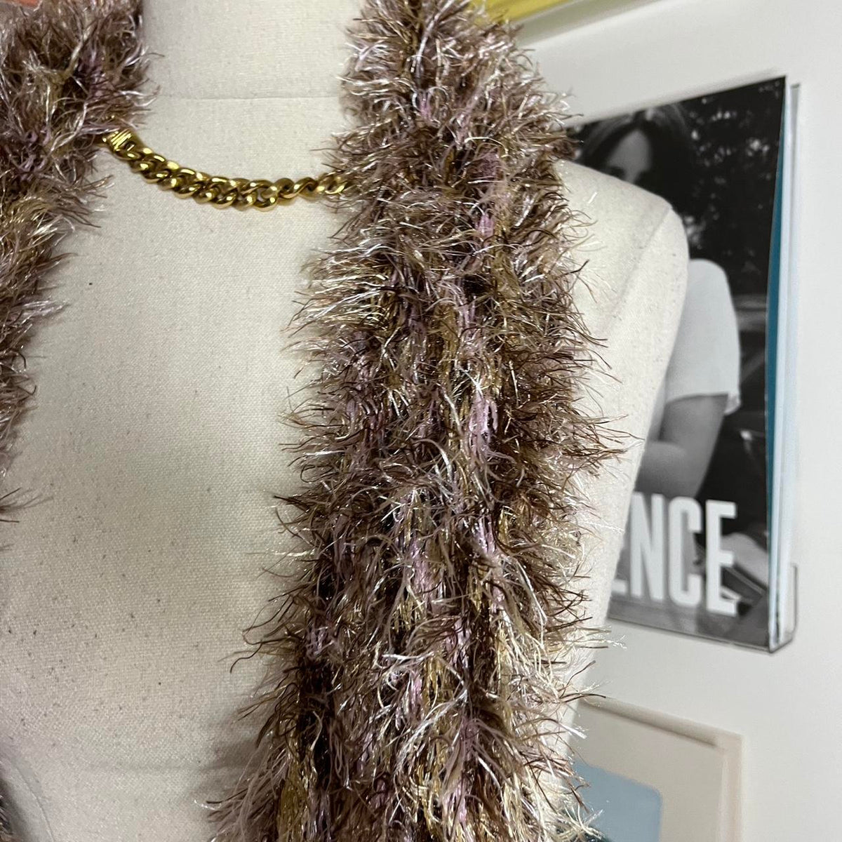 2000s y2k brown faux fur scarf