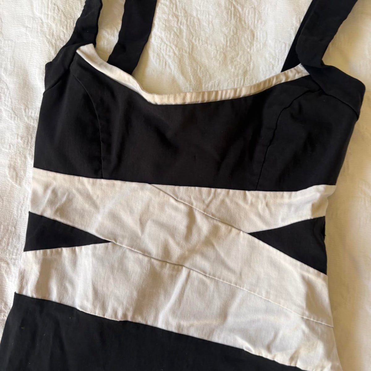 white black 2010s bandage style bodycon short dress