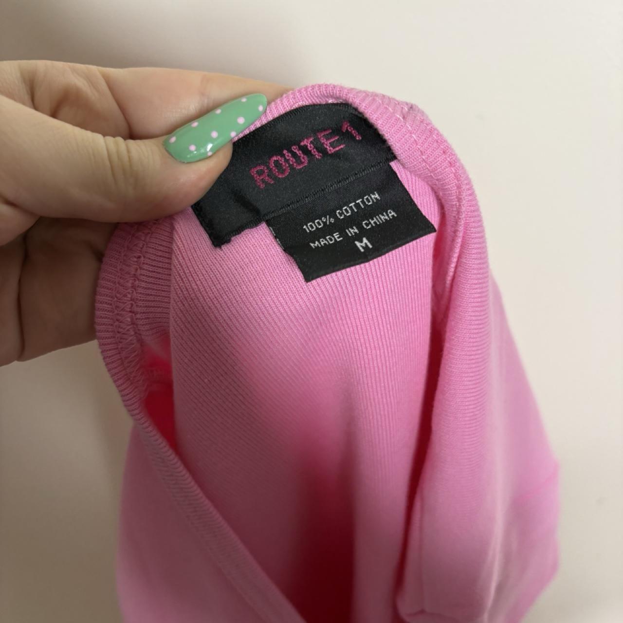 deadstock NWT 2000s y2k pink activewear toggle baby tee
